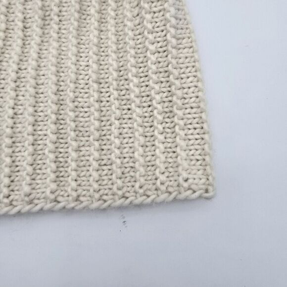 Zara Beanie Hat Cream Off White Knit Cap Winter Pom Pop Slouchy Cable - Picture 3 of 8